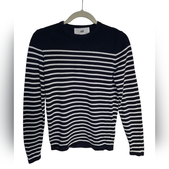 H&M Other - H&M Long Sleeve Crew Neck Shirt blue white Stripes  Size XS Linen Blend
